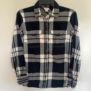 Women’s J. Crew Factory Long‎ Sleeve Plaid Button Down Shirt Size XS Black White